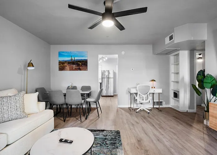 Elegant 2b1b Escape In Old Town Apartament *